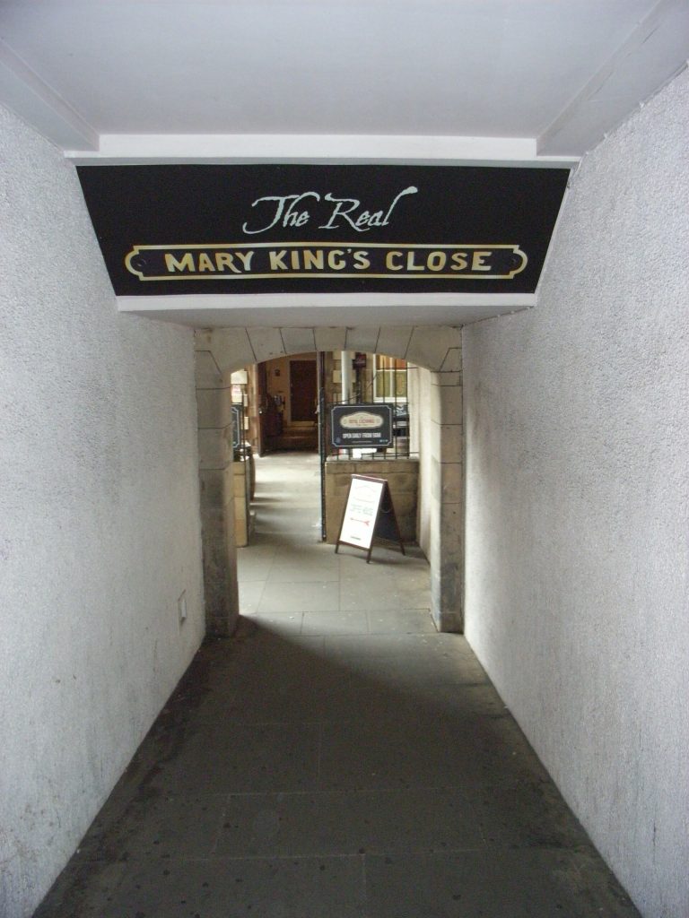 marykingsclose-2